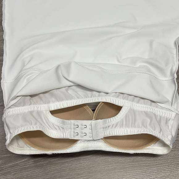 Athleta Inner Strength Built In Bra Tank Top White 36C - Picture 12 of 16